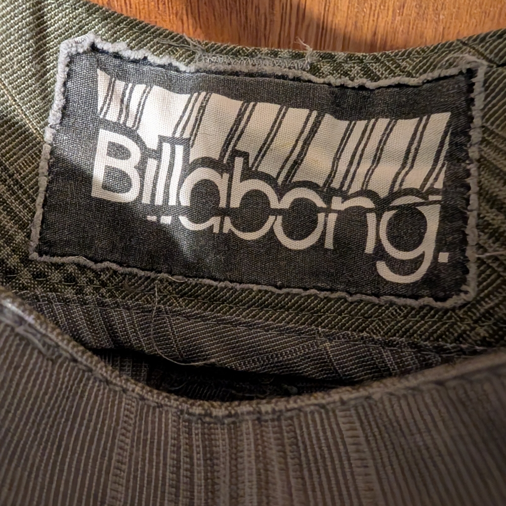 Billabong Gray Flat Front Shorts Lightweight Casual Wear - Picture 2 of 3